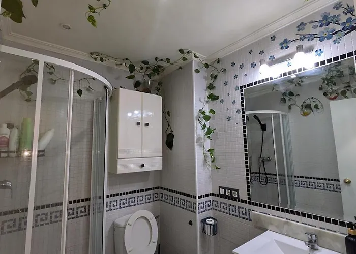 Doble, Sencilla Pero Comoda! סביליה